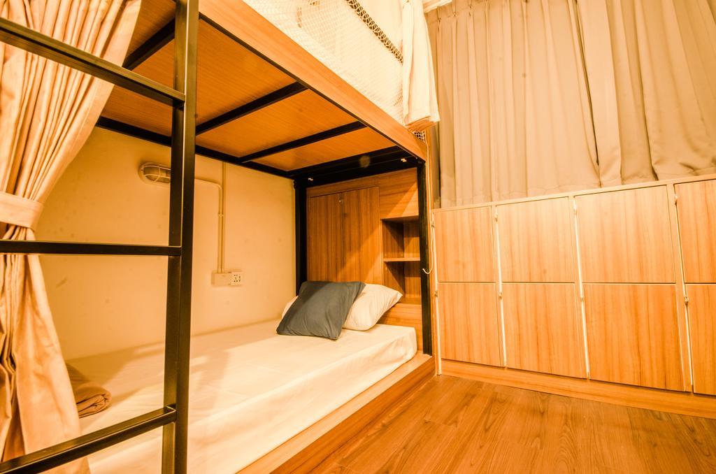 Pier 49 Hostel Bangkok Luaran gambar