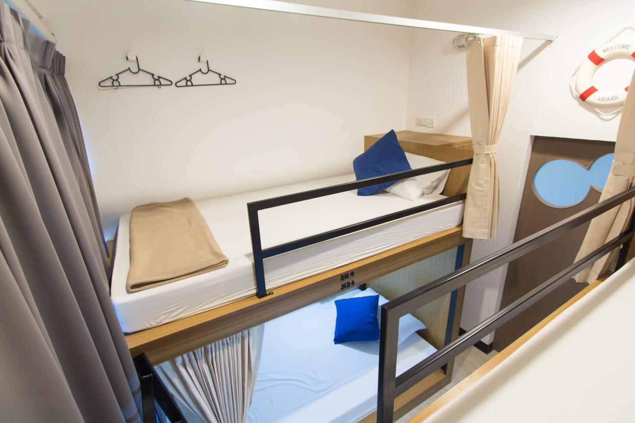 Pier 49 Hostel Bangkok Luaran gambar